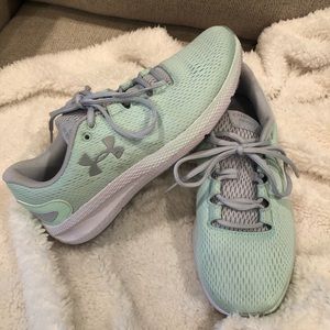 Mint Under Armour shoes